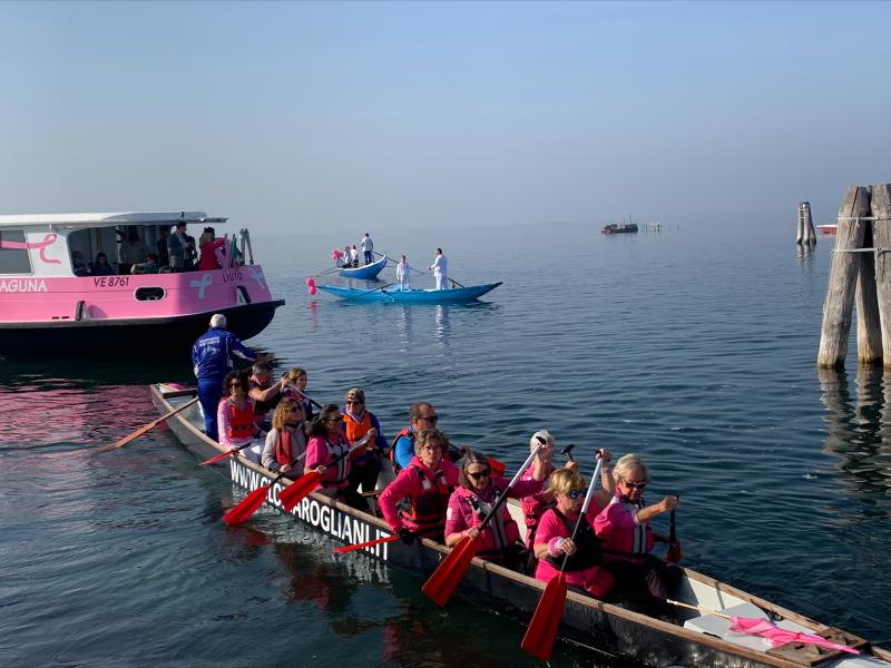 Ottobre Rosa Chiuso A Pellestrina Il Tour In Laguna Del Vaporetto Rosa